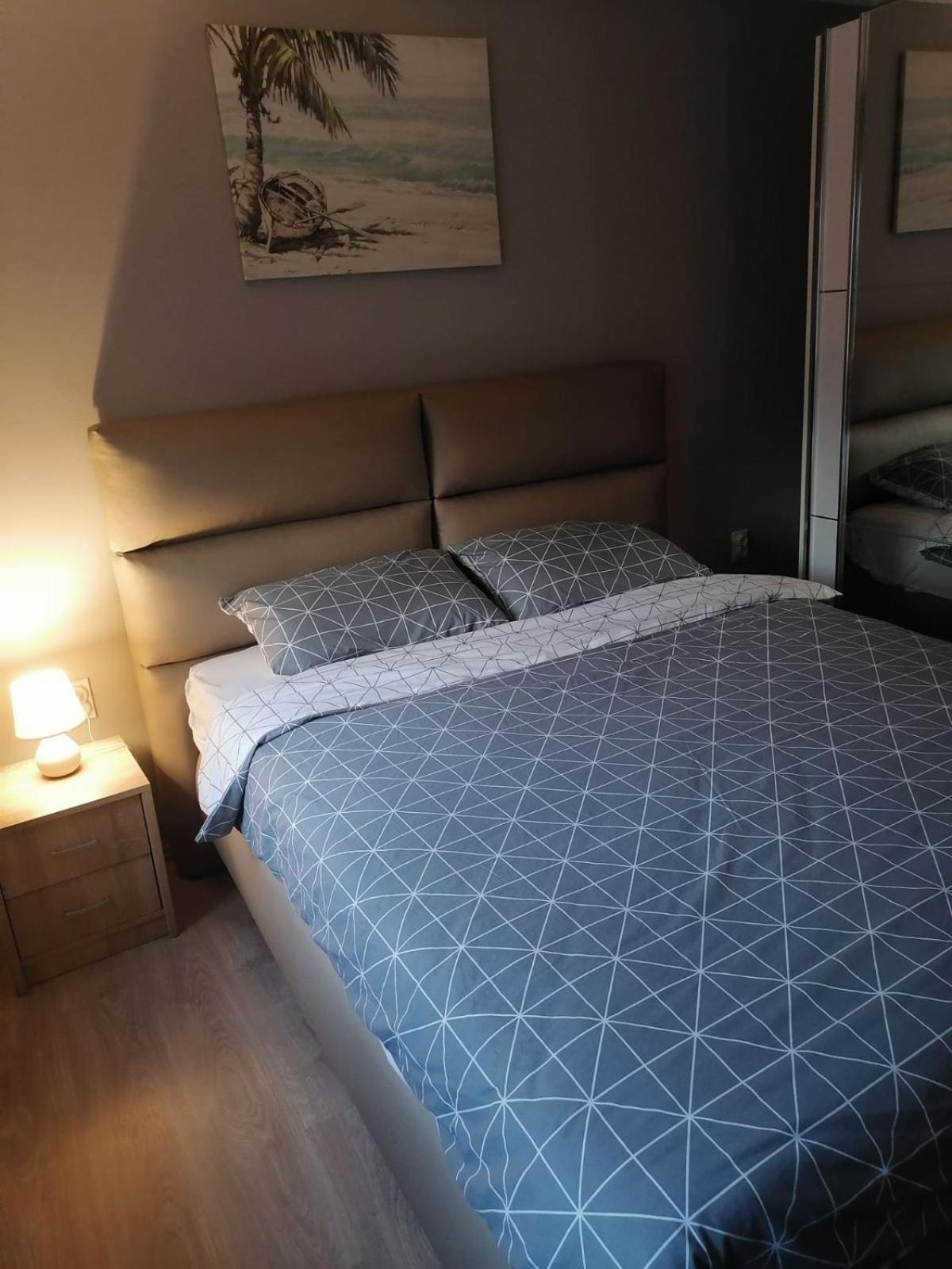 Kingston Apartment Pirot Exterior foto